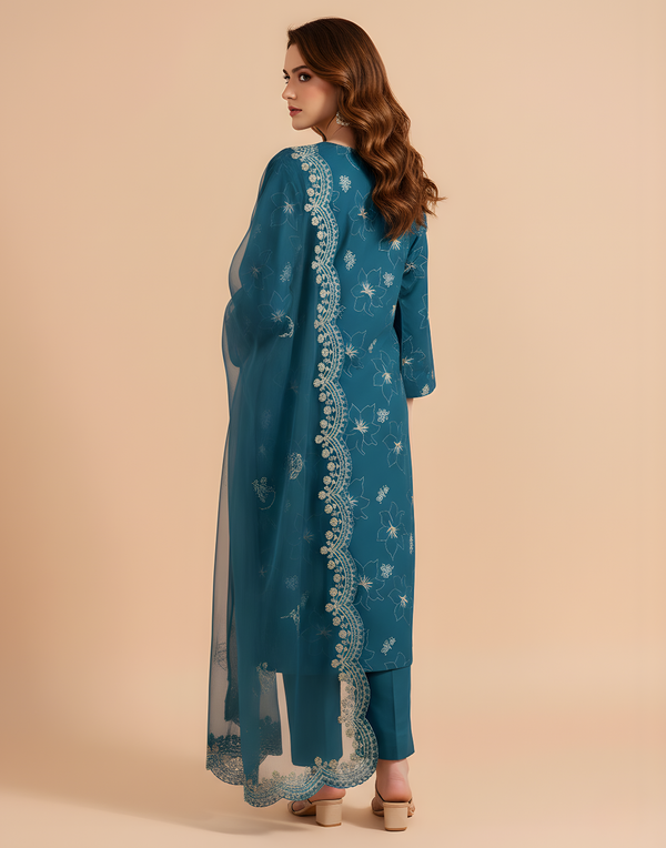 Sapphire ET-100 Embroidered lawn 3PC